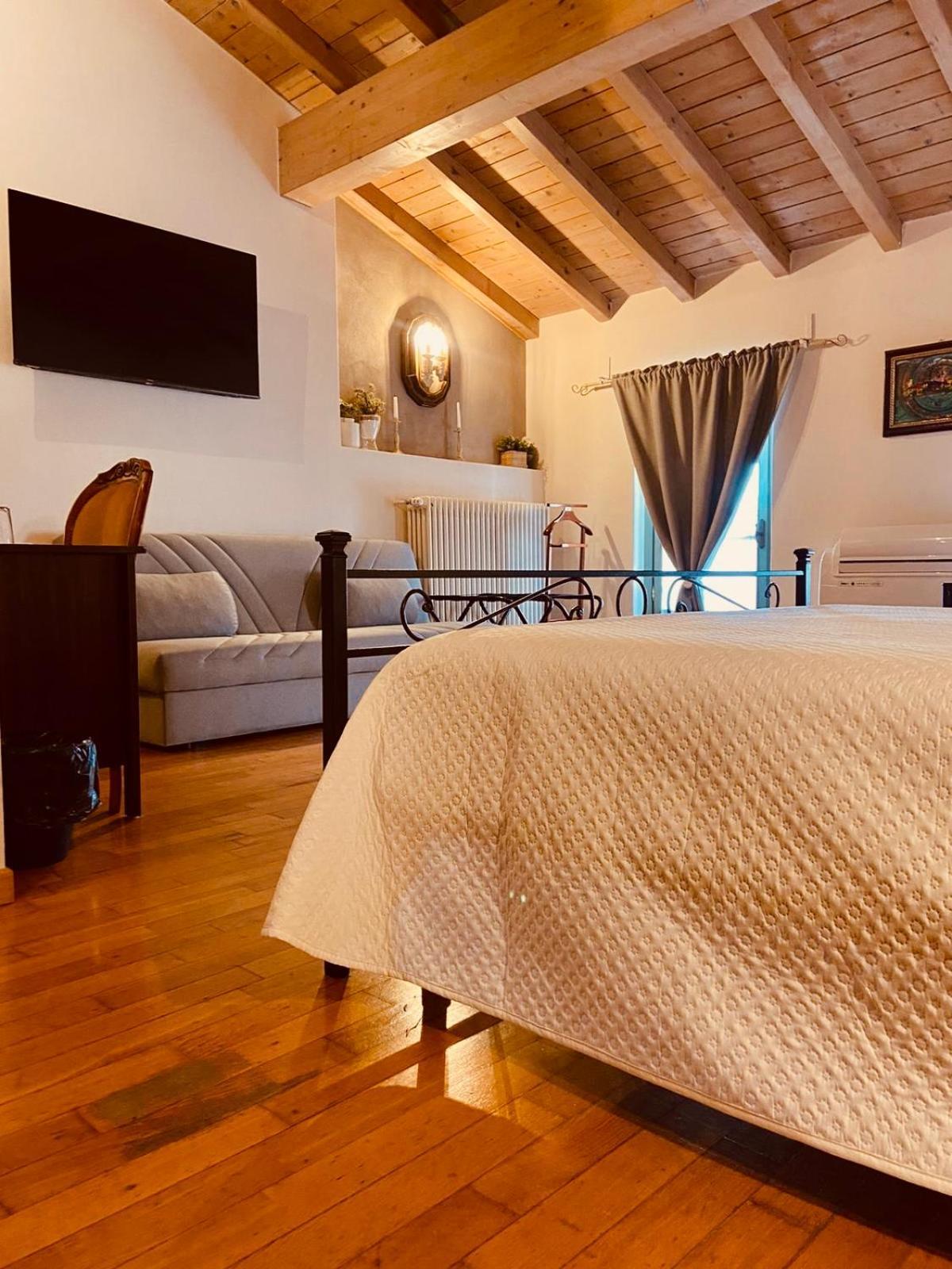 Отель La Casina Dello Экстерьер фото